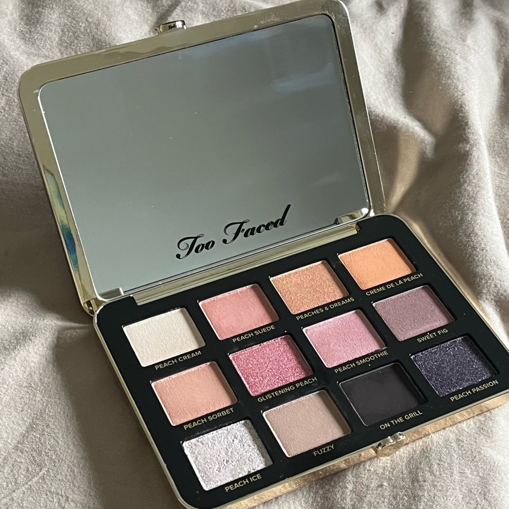 Too Faced White Peach Palette